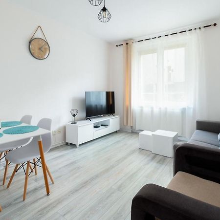 Apartamenty Everysky - Kraszewskiego 2 イェレニャ・グーラ エクステリア 写真